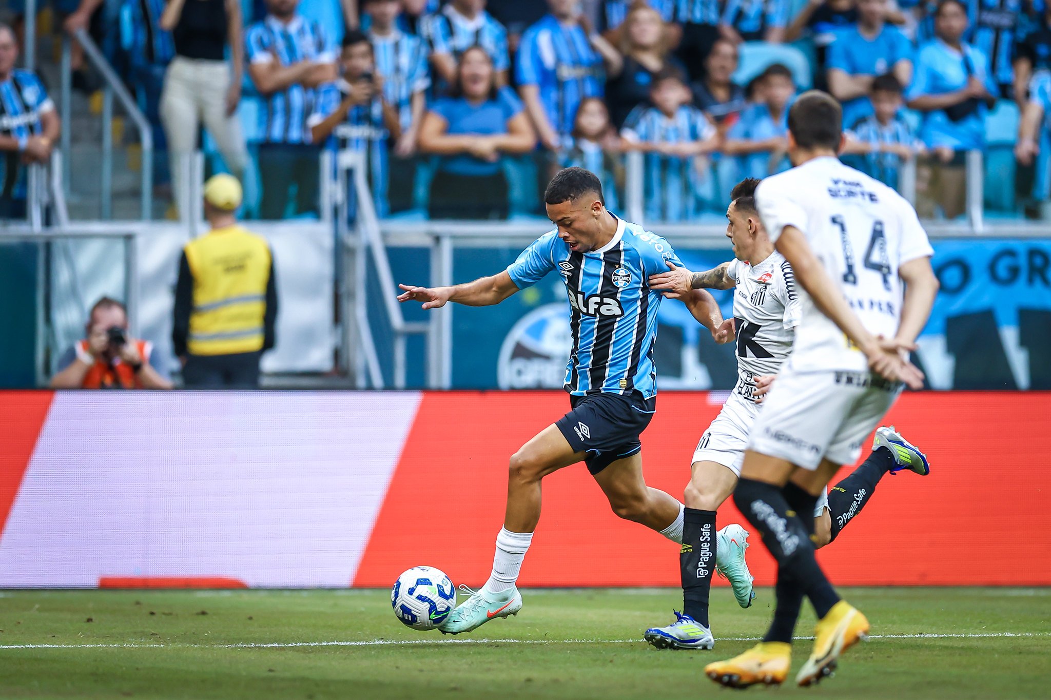 Alysson - Grêmio x Santos
