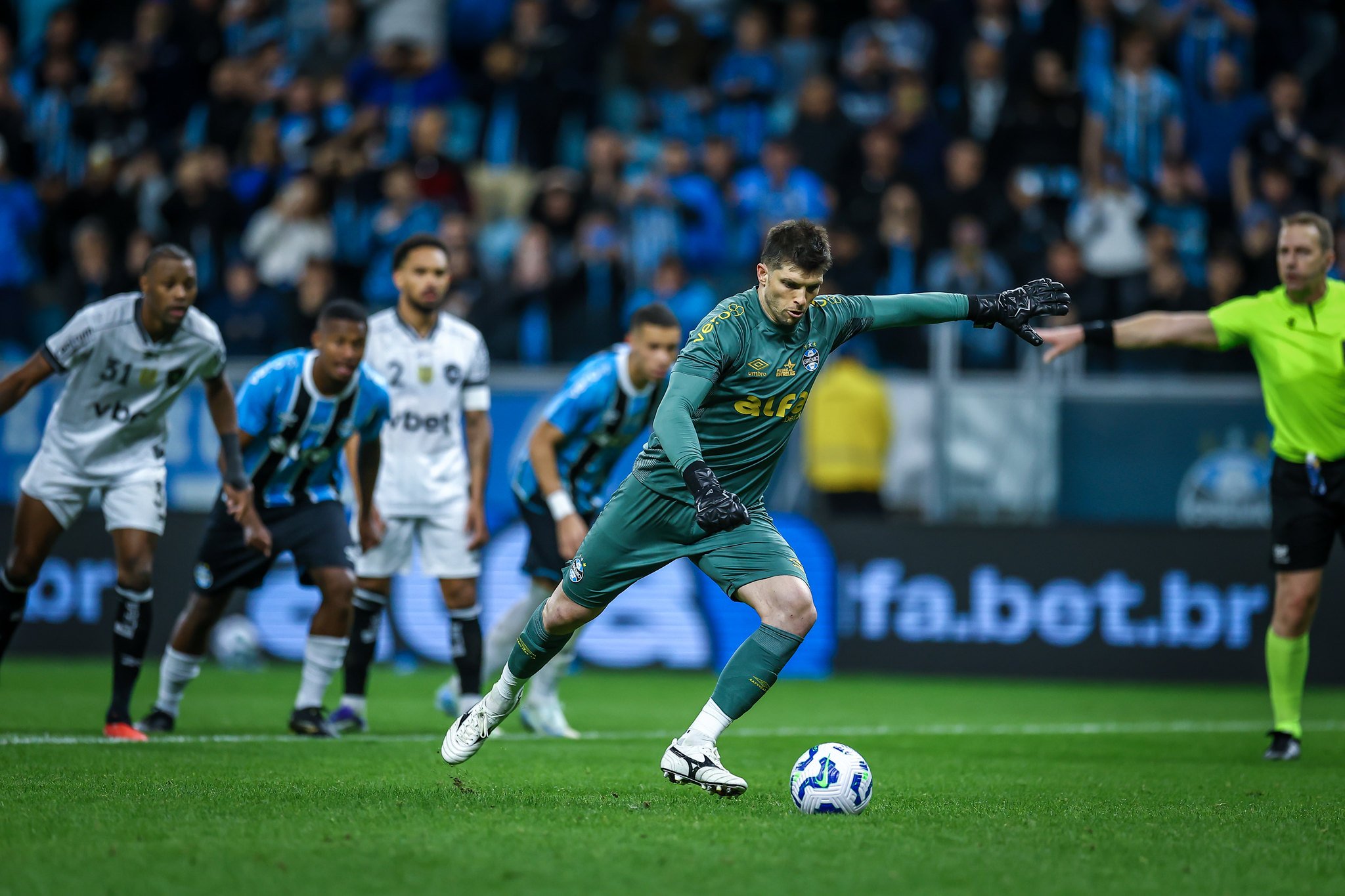 Tiago Volpi - Grêmio