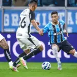 Cristian Olivera em jogo do Grêmio