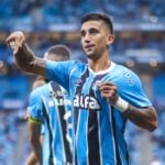 Cristian Olivera comemora gol do Grêmio