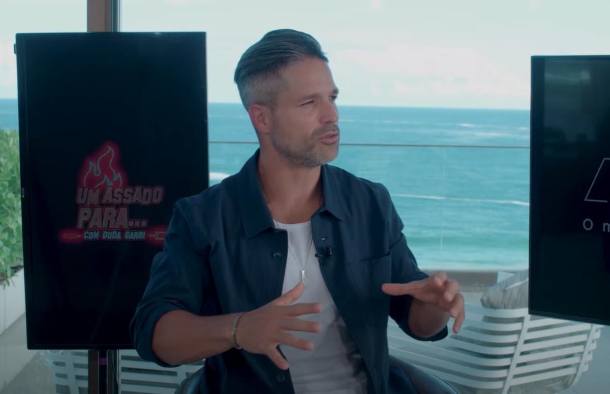 Ex-meia Diego Ribas em entrevista ao jornalista Duda Garbi revela convite do Grêmio