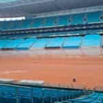 Arena do Grêmio com gramado alagado