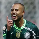 Lateral-direito Mayke, do Palmeiras, interessa ao Grêmio