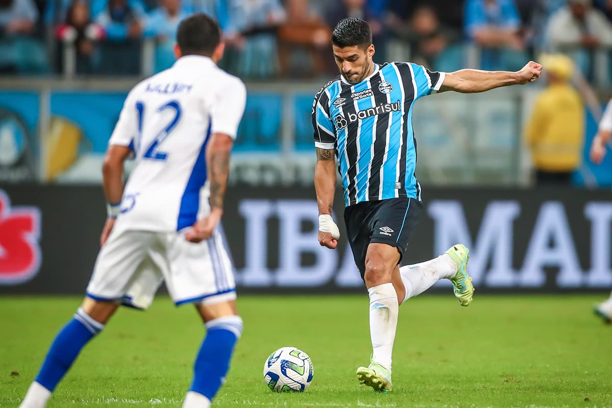 El gol de Suárez al Cruzeiro resuena en España