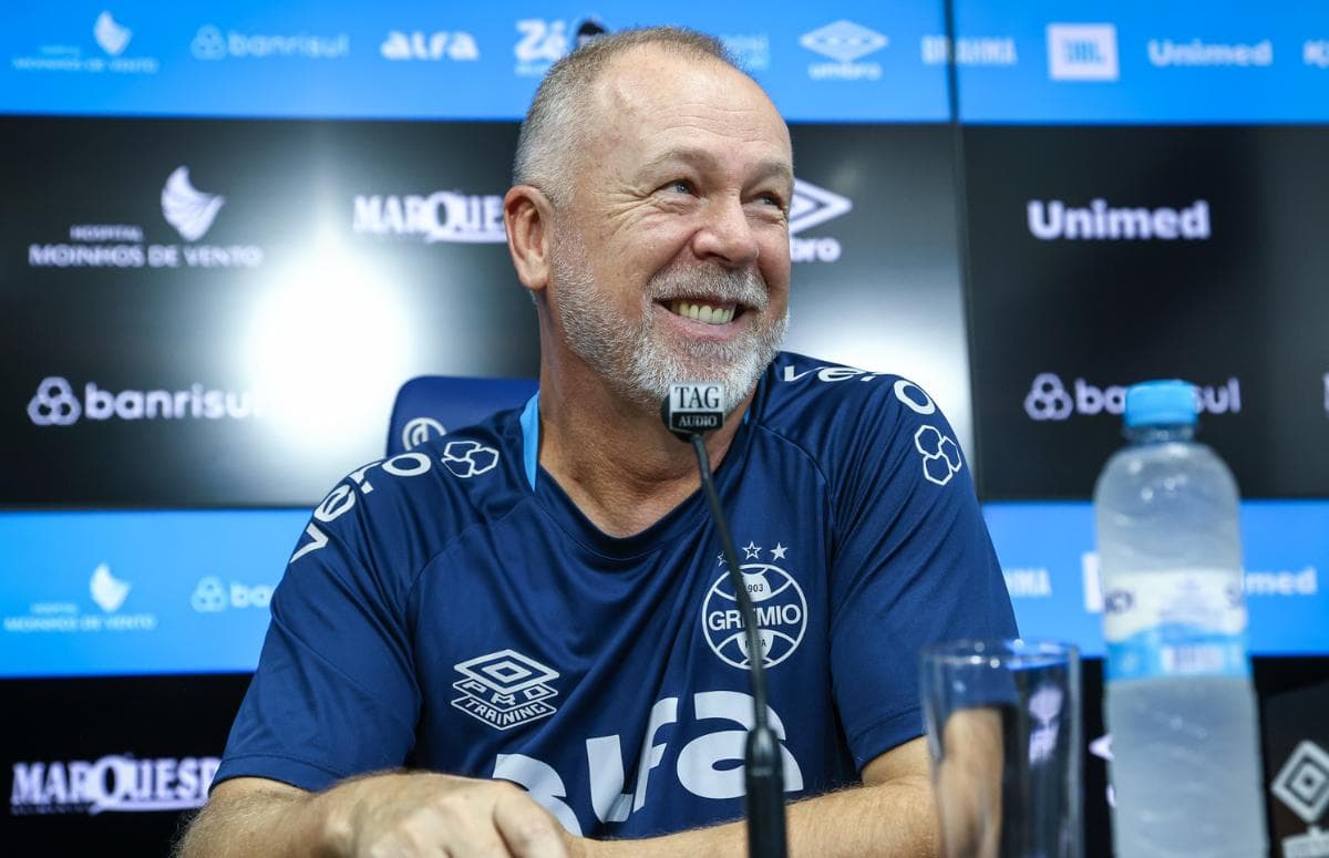 Mano Menezes, técnico do Grêmio