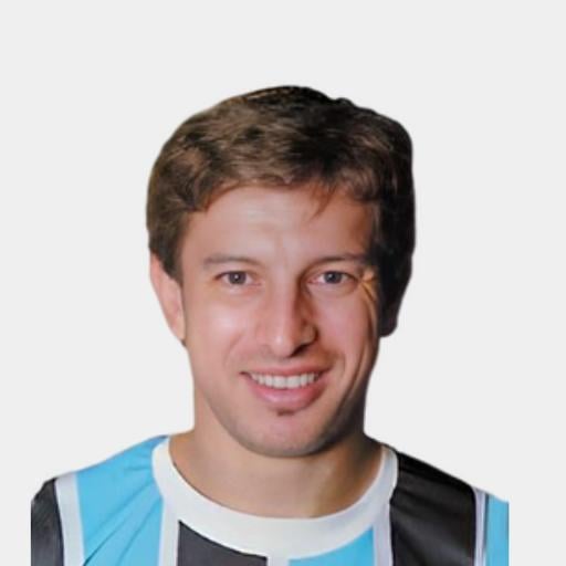 Tcheco, ex-meia do Grêmio