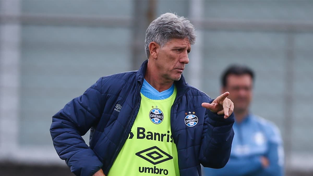 Renato em treino do Grêmio