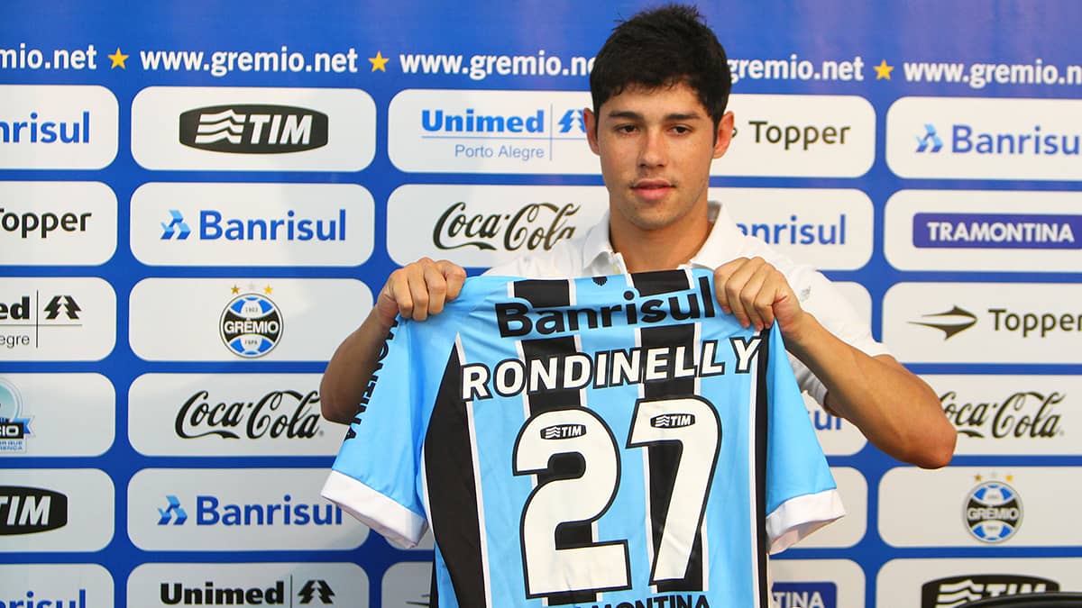 Rondinelly pelo Grêmio
