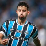 Villasanti pelo Grêmio