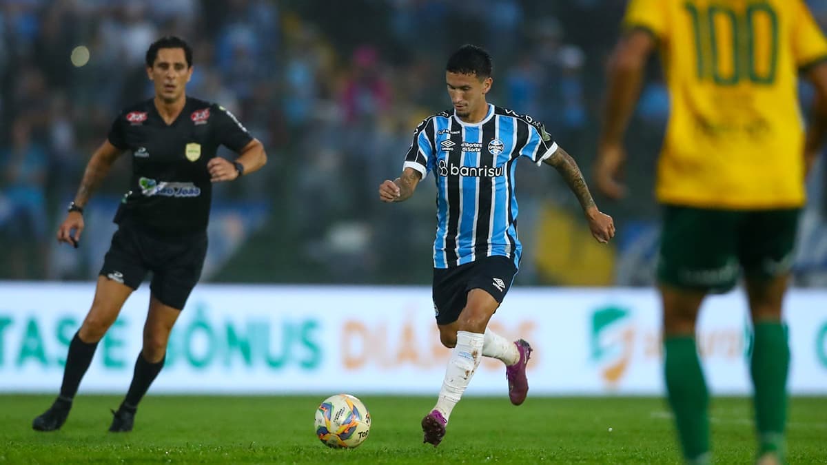 Dodi pelo Grêmio