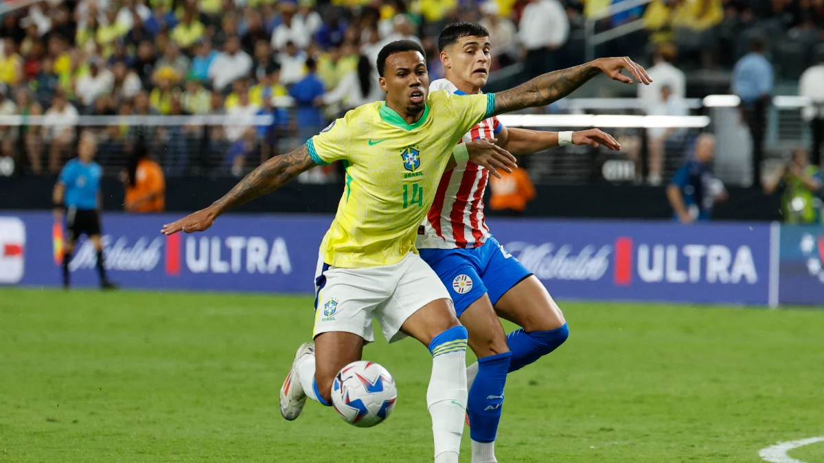 Destaque da Seleção Brasileira recorda nervosismo na estreia como profissional: “É contra o Grêmio”