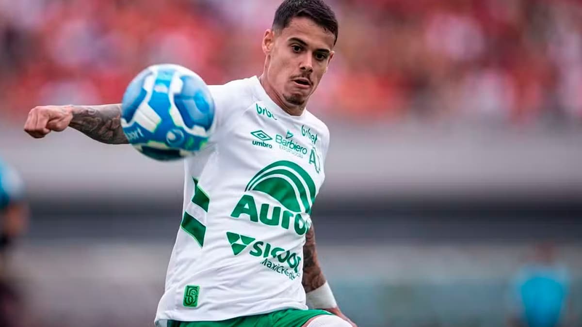 Lucas Freitas pela Chapecoense